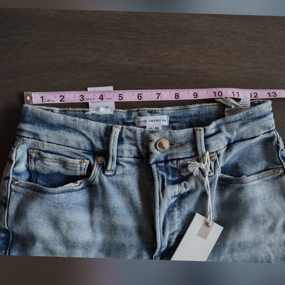 Good American Good Legs Skinny Distressed in Indigo Size 6/28 - Picture 5 of 16